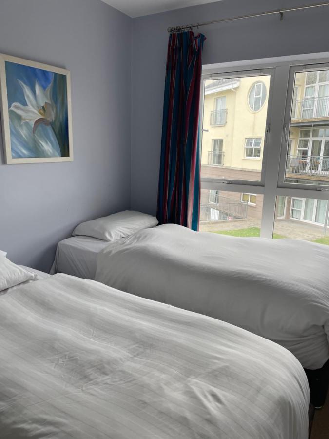 Five Bedroom Waterfront House Carrick-on-Shannon Экстерьер фото